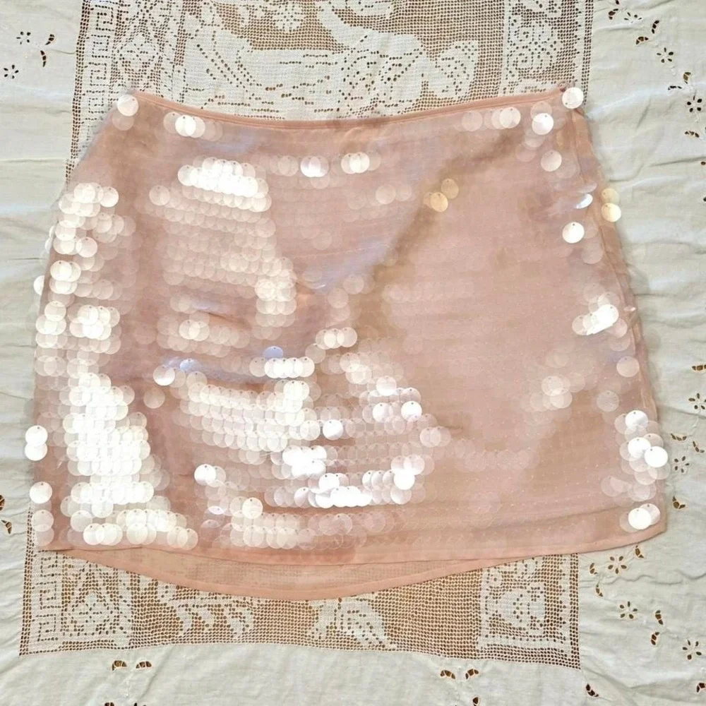 H&M‎ blush pink sequin mesh mini skirt size L